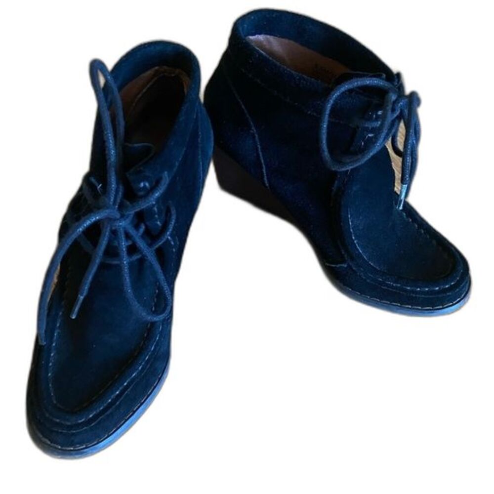 Lucky Brand - Ysabel Black Suede lace-up Wedge Chukka Booties - size 5 1/2 M